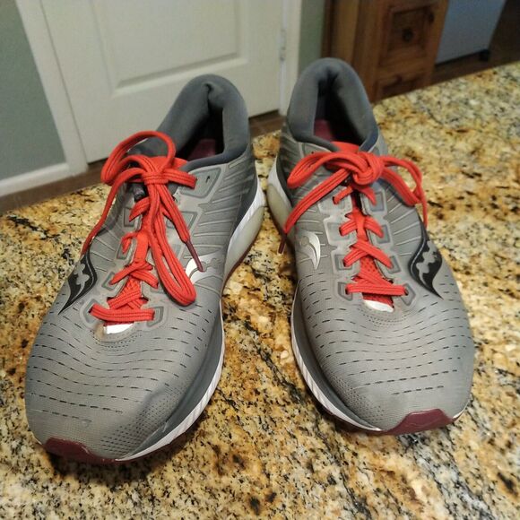 Saucony Mens Guide 13 S20548-30 Gray Running Shoes Sneakers Size 9 - Picture 2 of 12